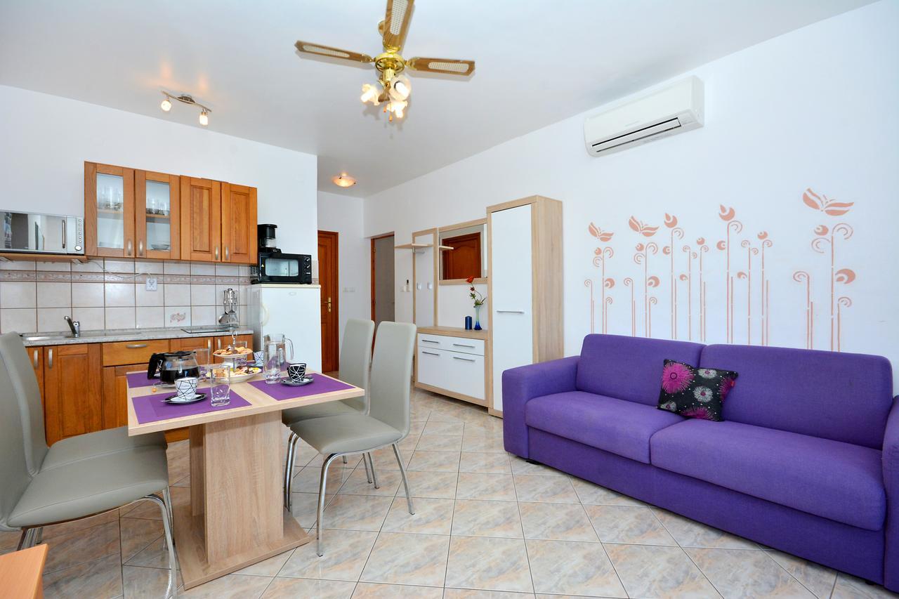 Villa Paris Nečujam Exterior foto